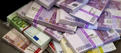 Gelddarlehensangebot, um Ihnen kostenlos zu helfen.