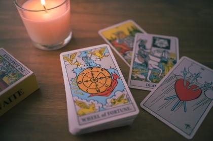 Tarotkarte-Wahrsagen-Tarot-Tageskarte-Lebensberatung- schriftlich per WhatsApp a