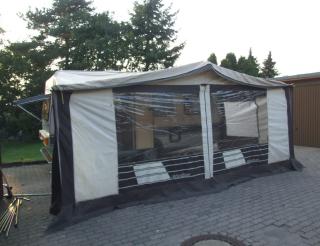 Vorzelt für Wohnwagen zu verkaufen.