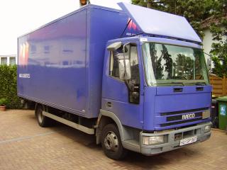 IVECO 75E14 Koffer mit Ladebordwand