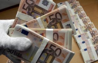 Zuverlässiges und schnelles finanzkreditangebot