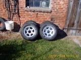 Verkaufe Good Year Reifen 255/60 R15 102H