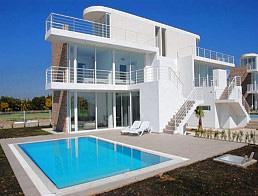 Fsm-Reisen :moderne Villa mit Pool und wunderschöner, großer Terrasse bei Belek 