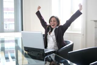 Abwechslungsreicher Job. Arbeiten online am PC in Heimarbeit