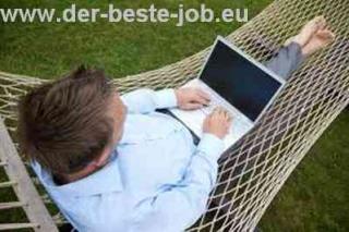 Zweiteinkommen durch Bürotätigkeit als Heimarbeit, arbeiten am PC von zu Hause a