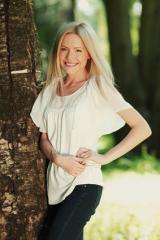 Corinna bei Sucello - 15 Minuten Gratis als Neukunde sichern!