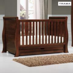 Luxuriöses Babybett umbaubar zum Jugendbett und Stilsofa von TRAMA