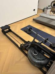 Neuwertiges Rudergerät von First Degree Fitness