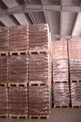 Kaminholz, Holzbriketts und Holzpellets