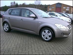  Kia Ceed 1.4i EX 5-Türig 618002 EU-Neuwagen