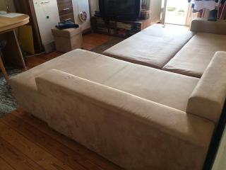 Wunderschöne gut erhaltene Couch mit Bettkasten