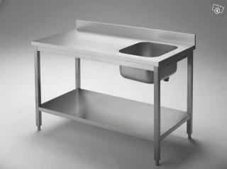 TISCH MIT SPÜLE UND AUFKANTUNG 7X16 NEU!!