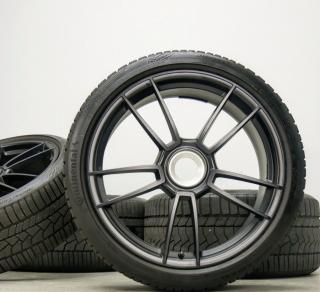 Porsche 911 992 Carrera GTS 20-21 Zoll Winterkomplettradsatz