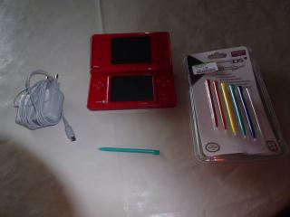 Nintendo DSi Ladegerät Stifte