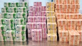 Sie benötigen einen Kredit (Immobilien, Darlehensrückzahlung oder Mitarbeit