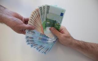 Schnelles und zuverlässiges Gelddarlehensangebot ohne Gebühren.